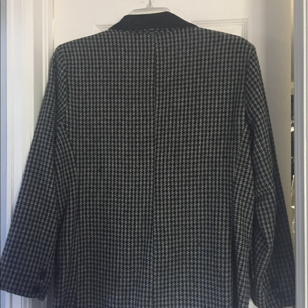 Wool Blazer - Picture 2 of 5